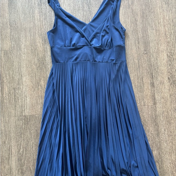 Soprano Deep Blue Pleated Midi Dress - Picture 1 of 7